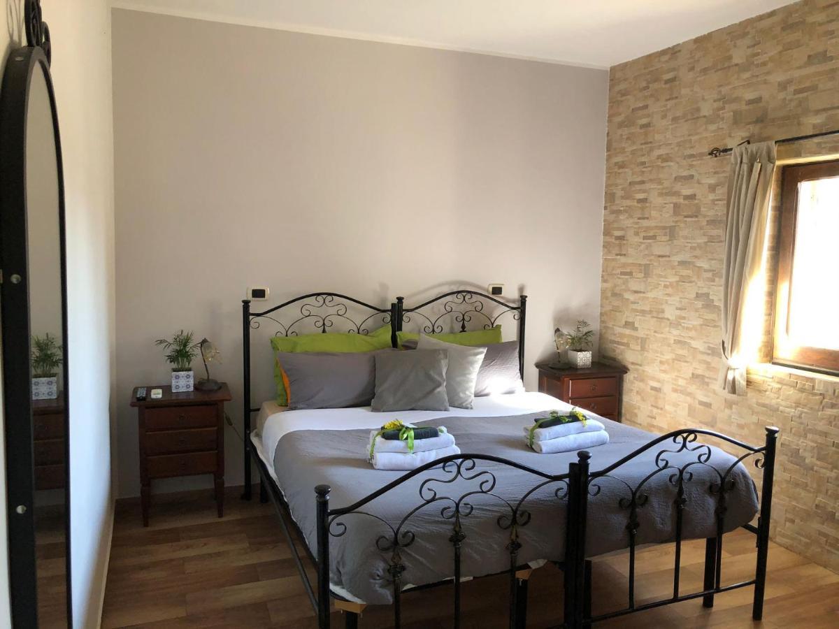 B&B Mandorla Amara Gioia Del Colle Exteriör bild